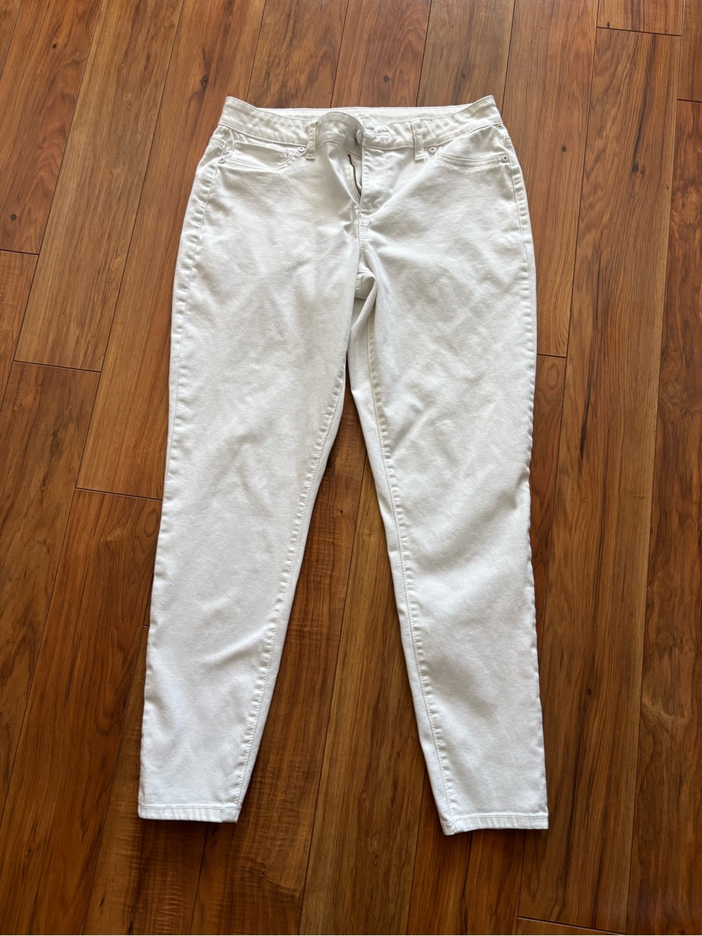 Women’s White jeggings